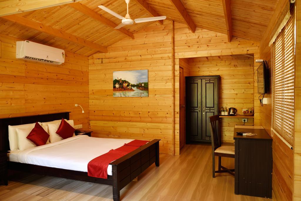 Majestic Comfort Resort Varca